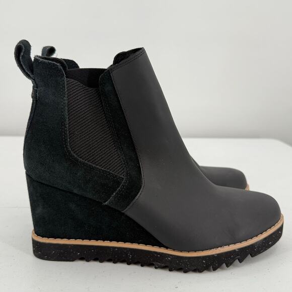 NWT TOMS Women's Maddie Black Leather Suede Wedge Heeled Boots Size 8 - Picture 4 of 10